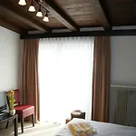 Lindenhof فندق باد جاستاين