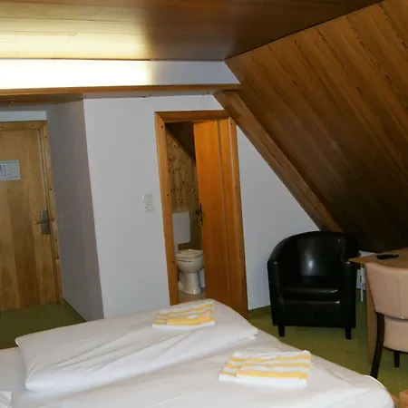 Lindenhof バードガシュタイン