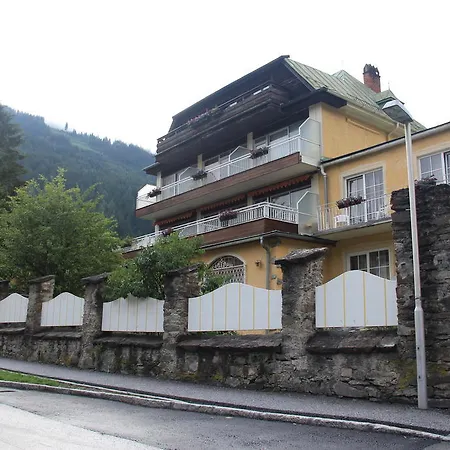 Lindenhof 3*