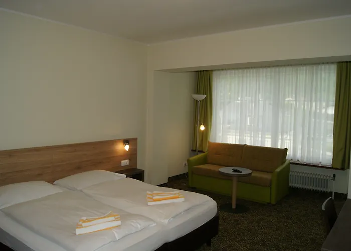 فندق Lindenhof 3*