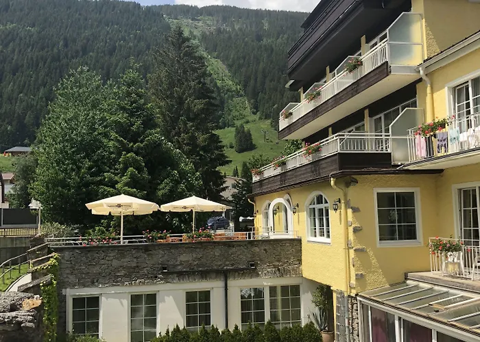 Lindenhof 3*