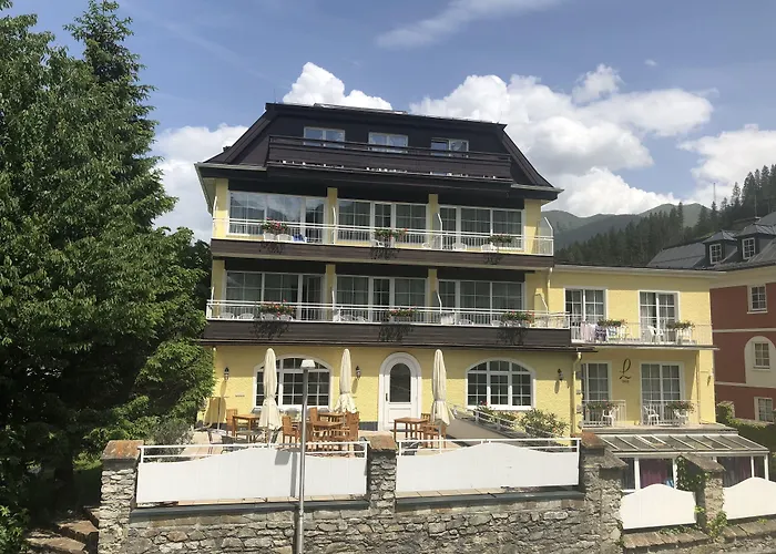 Lindenhof فندق 3*