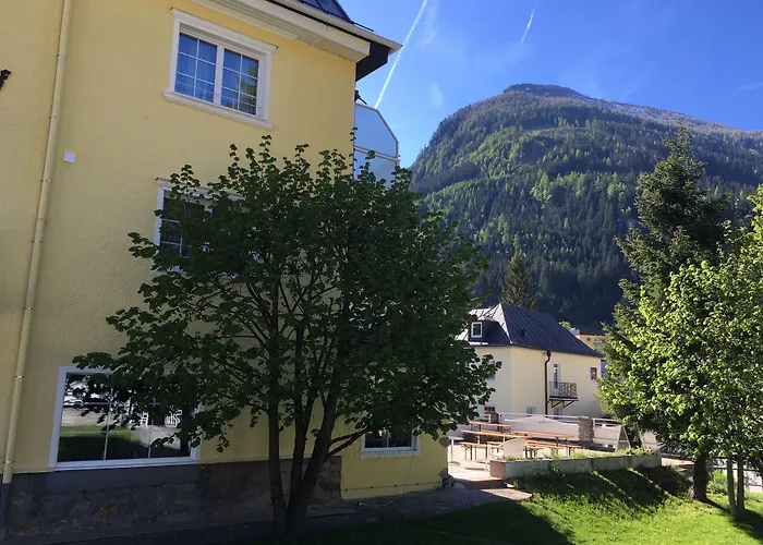 Lindenhof 3*