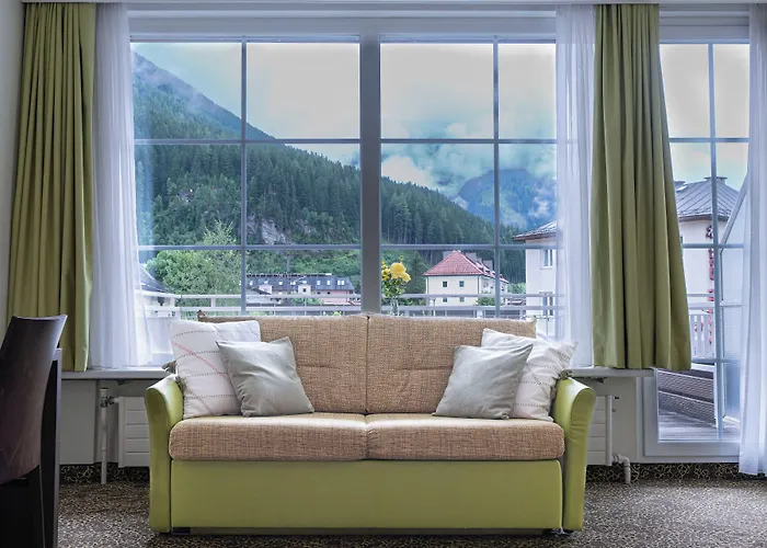 فندق Lindenhof 3*