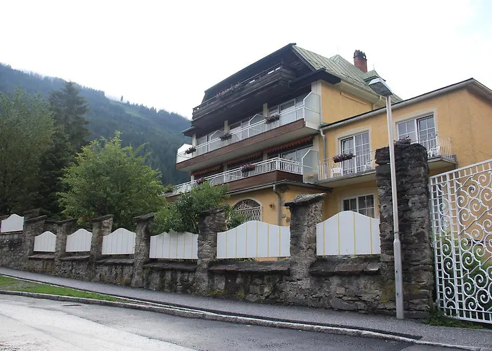 Lindenhof 3*